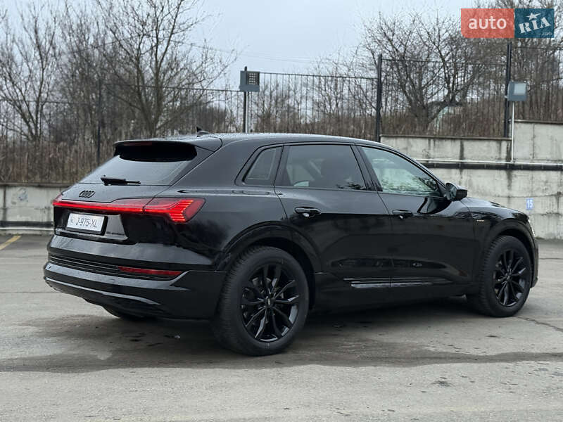 Внедорожник / Кроссовер Audi e-tron 2021 в Ровно фото 25 Внедорожник / Кроссовер Audi e-tron 2021 в Ровно