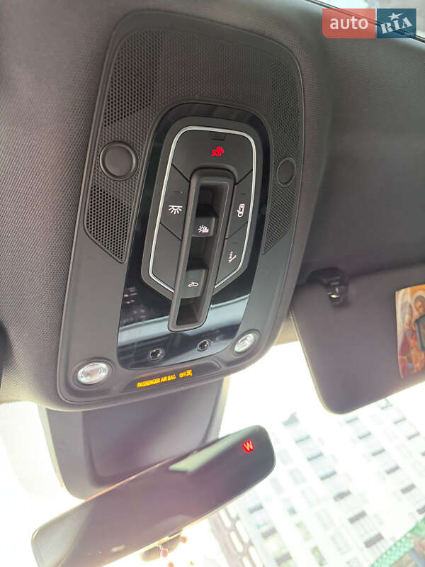 Внедорожник / Кроссовер Audi e-tron 2019 в Львове