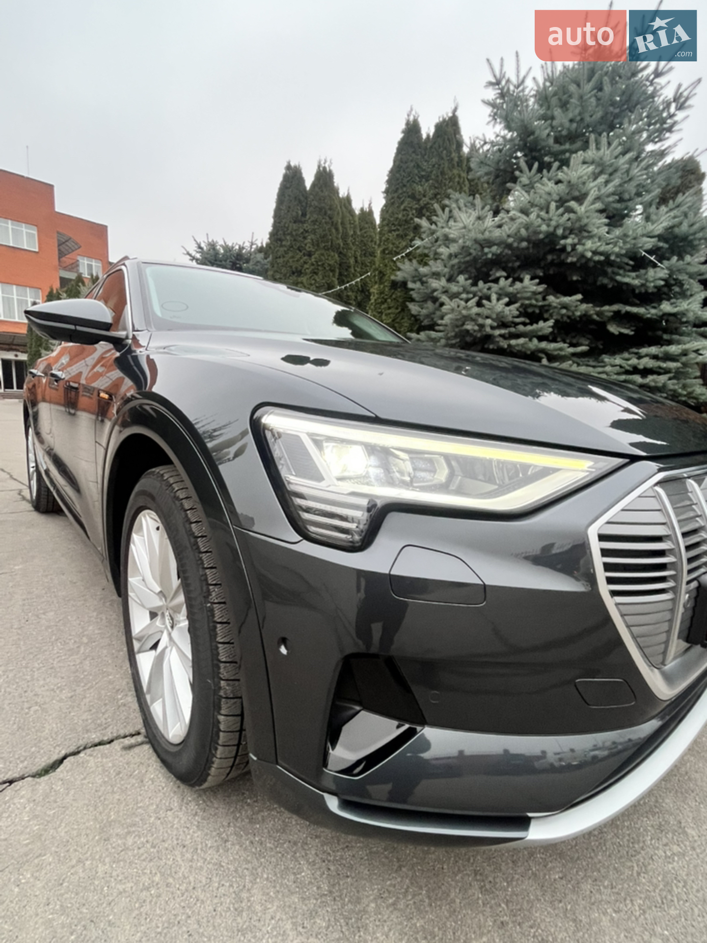 2020 Audi e-tron - мініатюра 19