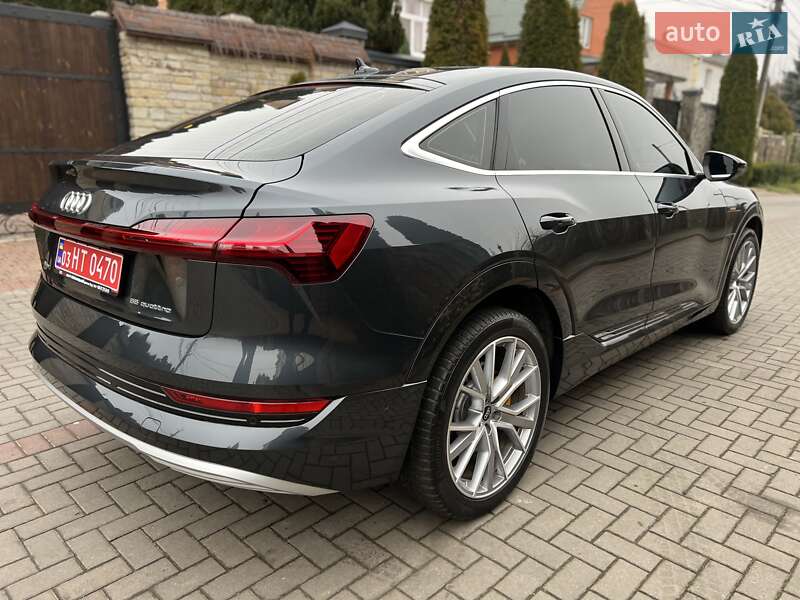 Позашляховик / Кросовер Audi e-tron 2023 в Хмельницькому