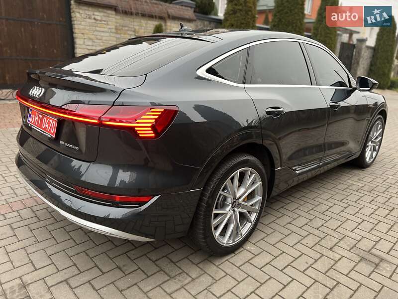 Позашляховик / Кросовер Audi e-tron 2023 в Хмельницькому