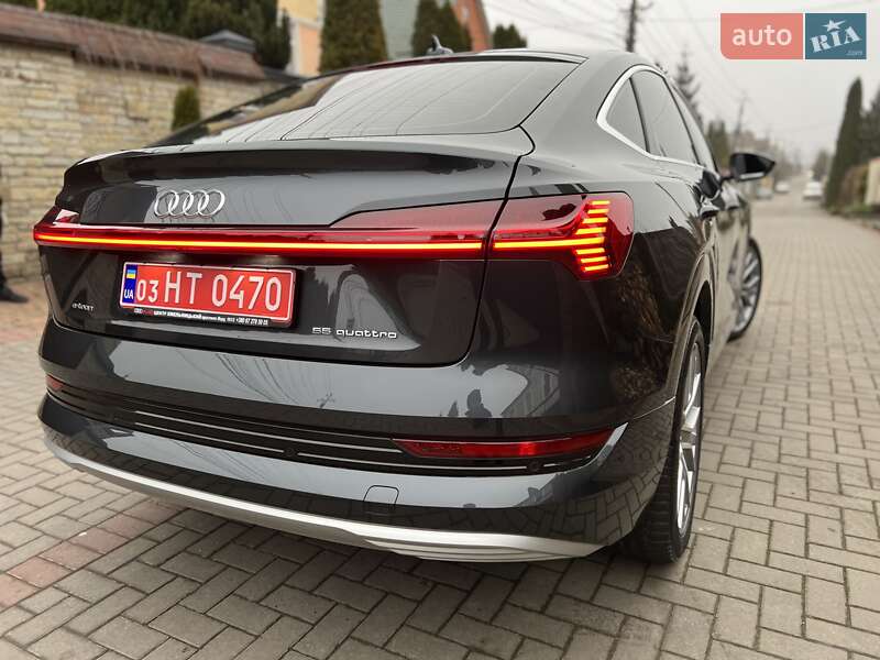 Позашляховик / Кросовер Audi e-tron 2023 в Хмельницькому