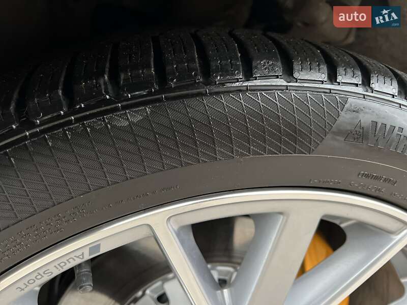 Позашляховик / Кросовер Audi e-tron 2023 в Хмельницькому