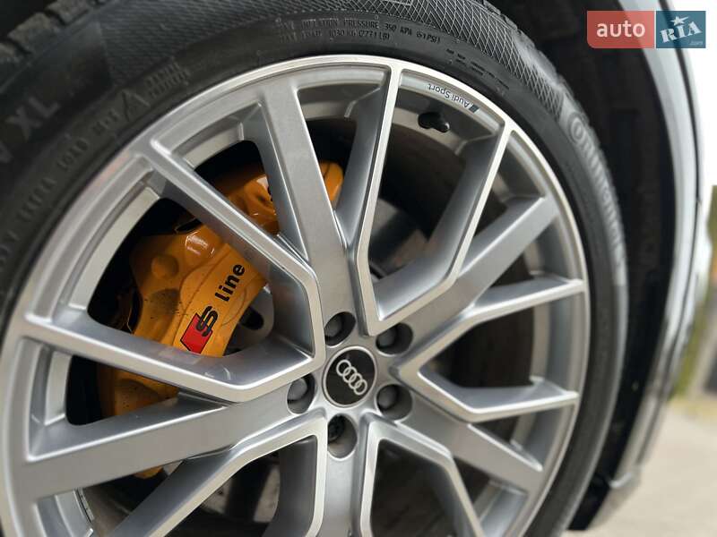 Позашляховик / Кросовер Audi e-tron 2023 в Хмельницькому