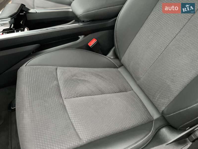 Позашляховик / Кросовер Audi e-tron 2023 в Хмельницькому