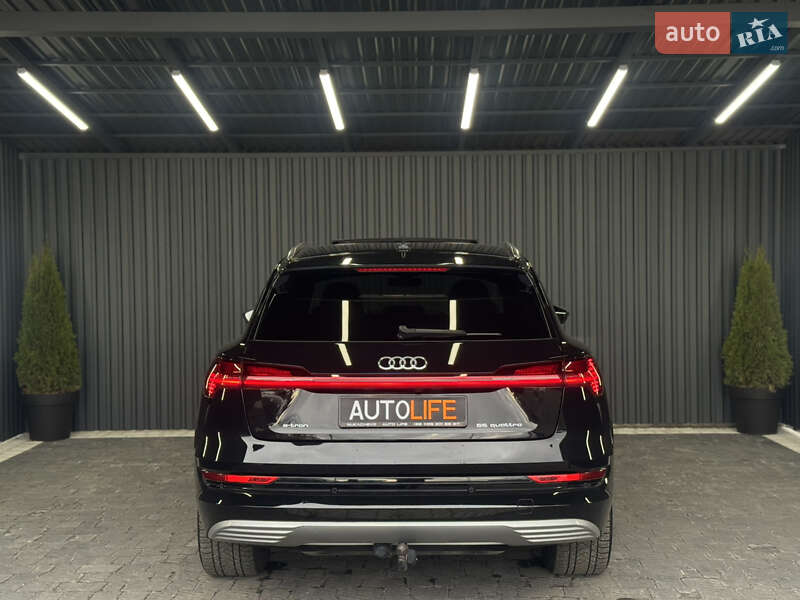 Внедорожник / Кроссовер Audi e-tron 2021 в Мукачево