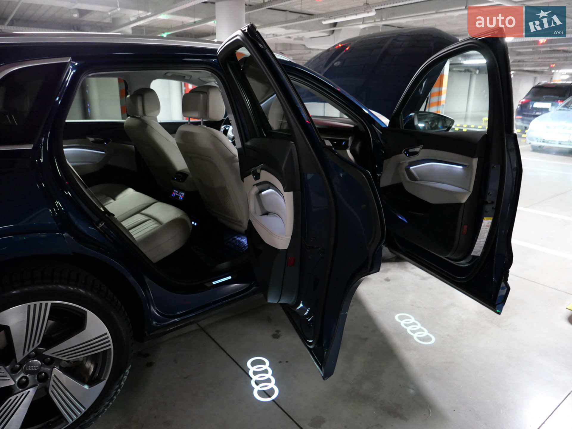 2019 Audi e-tron - мініатюра 7