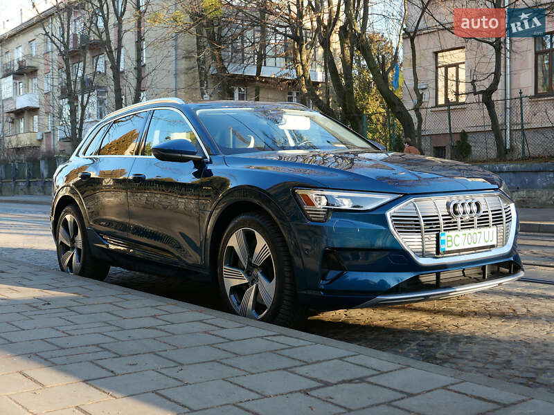Внедорожник / Кроссовер Audi e-tron 2019 в Львове