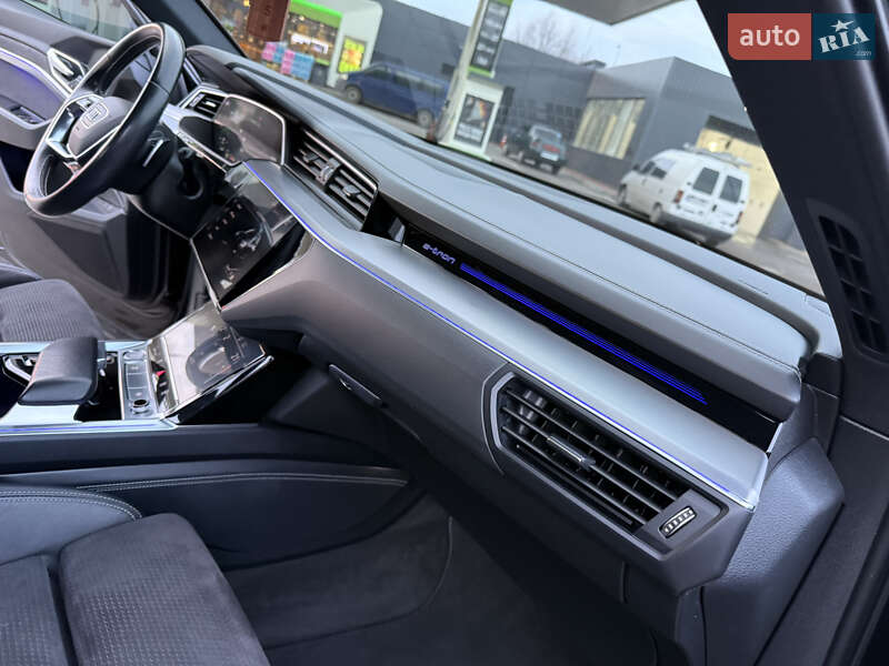 Внедорожник / Кроссовер Audi e-tron 2019 в Трускавце фото 78 Внедорожник / Кроссовер Audi e-tron 2019 в Трускавце