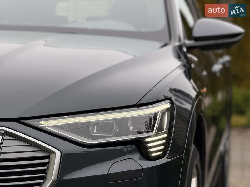 Внедорожник / Кроссовер Audi e-tron 2021 в Тернополе