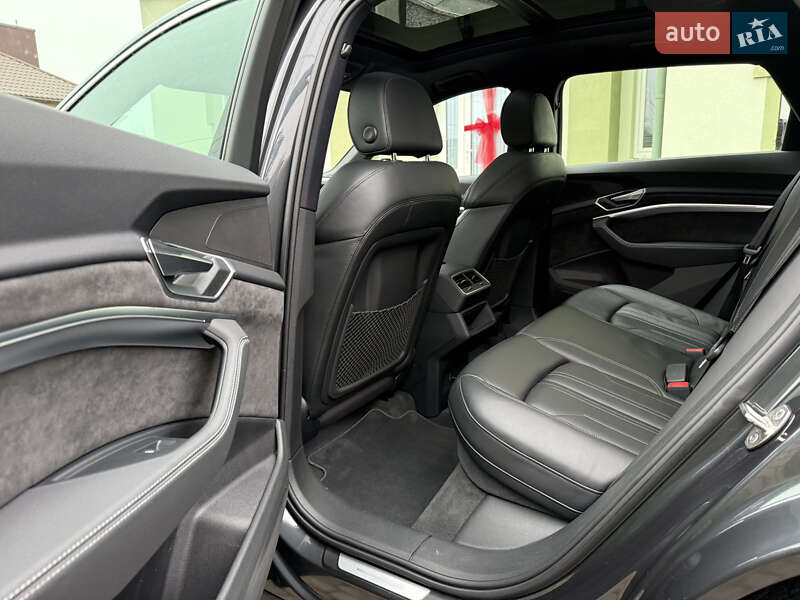 Внедорожник / Кроссовер Audi e-tron 2021 в Тернополе