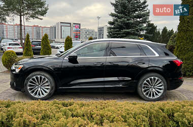 Внедорожник / Кроссовер Audi e-tron 2019 в Львове