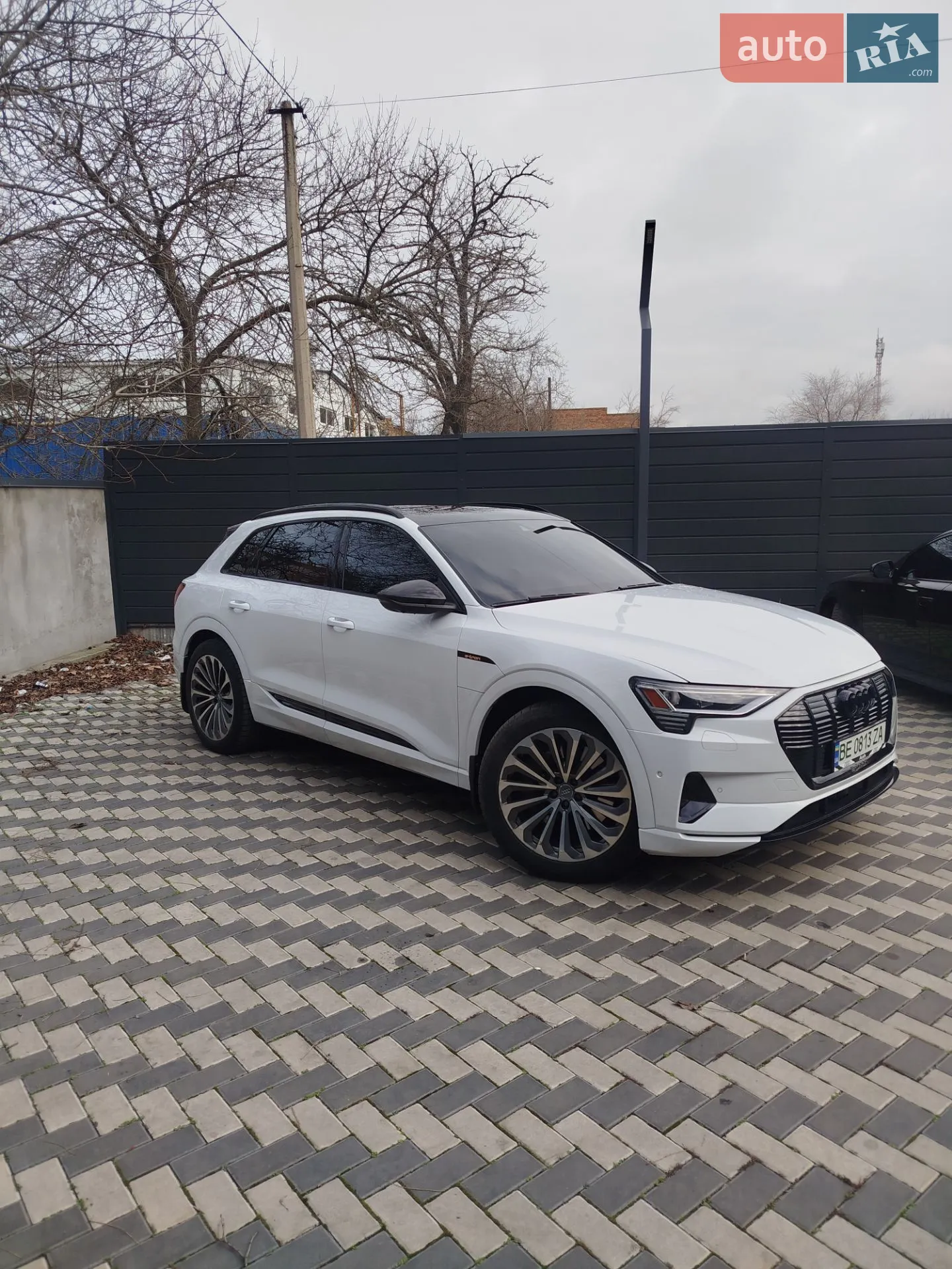 2019 Audi e-tron - мініатюра 3