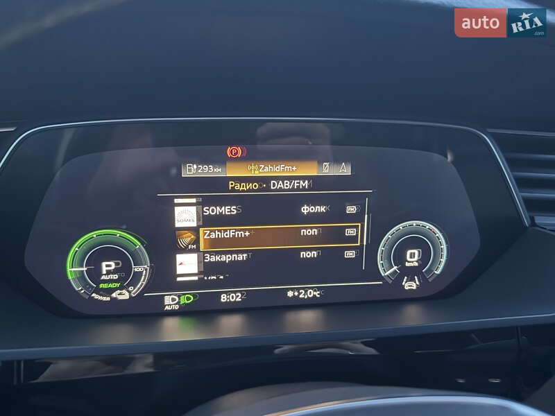 Внедорожник / Кроссовер Audi e-tron 2022 в Иршаве