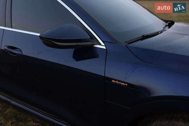 Внедорожник / Кроссовер Audi e-tron 2021 в Овруче