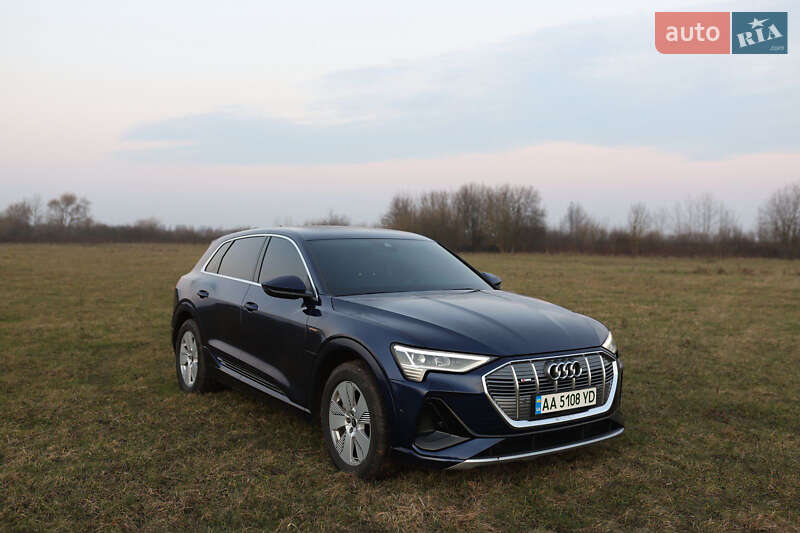 Внедорожник / Кроссовер Audi e-tron 2021 в Овруче