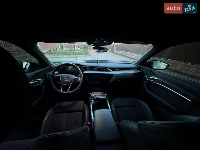 Внедорожник / Кроссовер Audi e-tron 2021 в Овруче