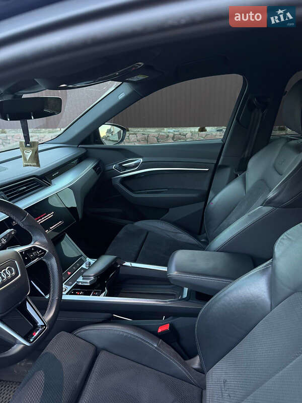 Внедорожник / Кроссовер Audi e-tron 2021 в Овруче