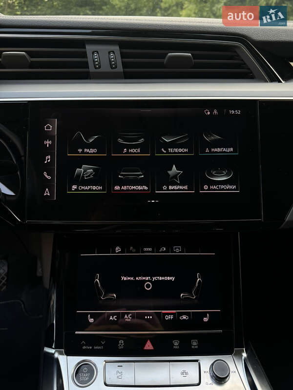 Внедорожник / Кроссовер Audi e-tron 2021 в Львове