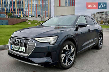 Внедорожник / Кроссовер Audi e-tron 2020 в Днепре