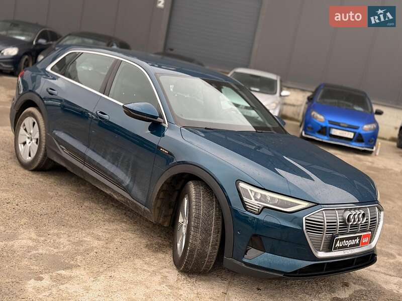 Внедорожник / Кроссовер Audi e-tron 2021 в Львове