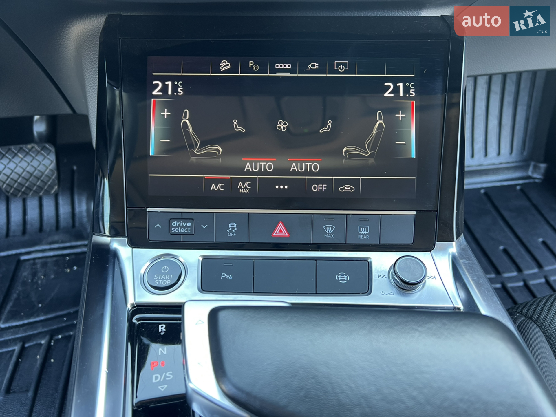2022 Audi e-tron - мініатюра 17