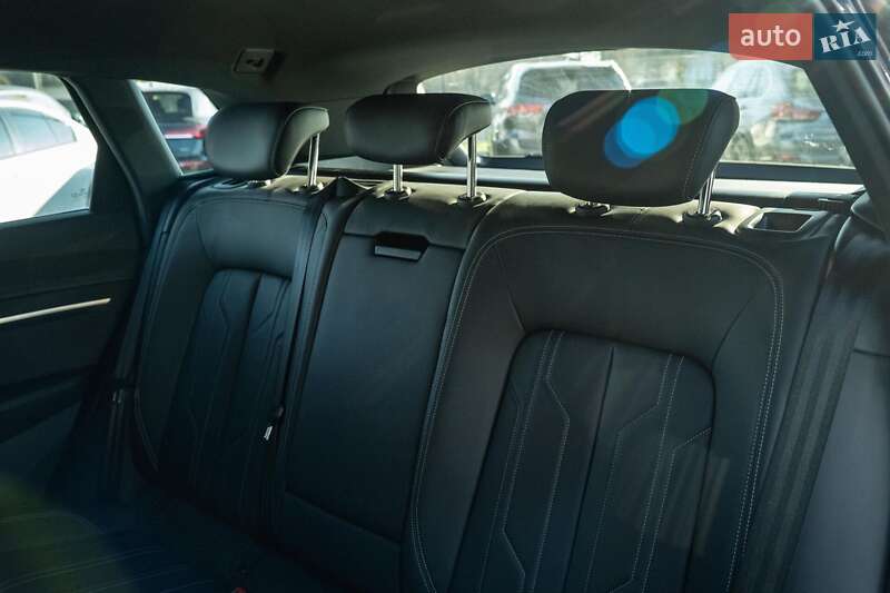 Внедорожник / Кроссовер Audi e-tron 2021 в Черновцах