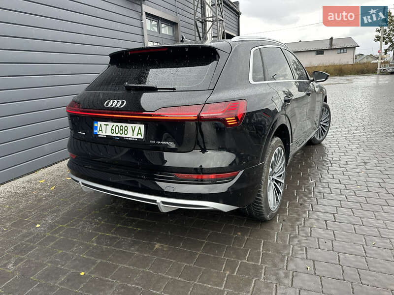 Внедорожник / Кроссовер Audi e-tron 2020 в Ивано-Франковске