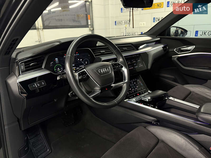 Позашляховик / Кросовер Audi e-tron 2019 в Дрогобичі