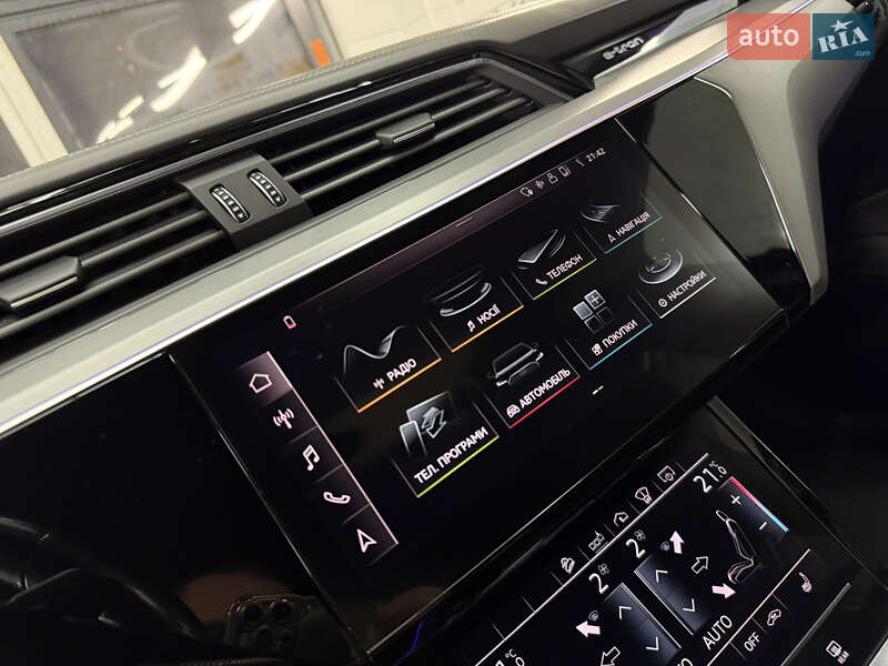 Позашляховик / Кросовер Audi e-tron 2019 в Дрогобичі