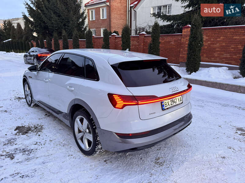Позашляховик / Кросовер Audi e-tron 2022 в Хмельницькому фото 4 Позашляховик / Кросовер Audi e-tron 2022 в Хмельницькому