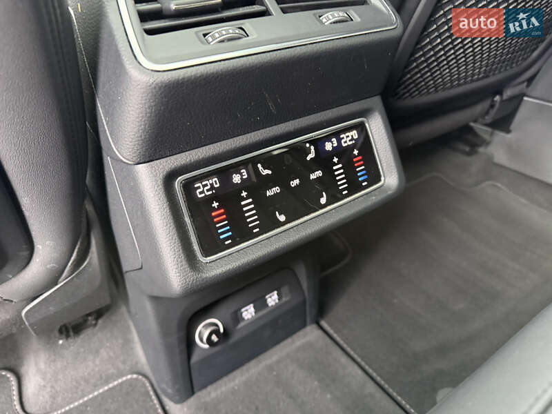 Внедорожник / Кроссовер Audi e-tron 2019 в Дрогобыче