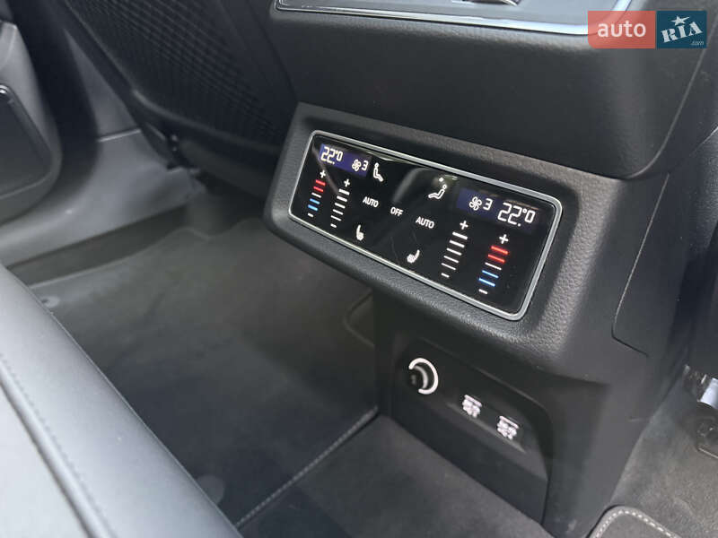 Внедорожник / Кроссовер Audi e-tron 2019 в Дрогобыче