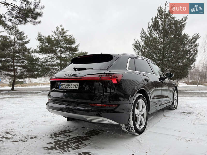 Внедорожник / Кроссовер Audi e-tron 2019 в Дрогобыче