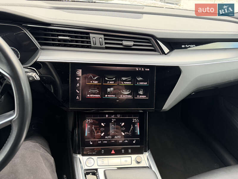 Позашляховик / Кросовер Audi e-tron 2019 в Луцьку