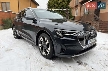 Позашляховик / Кросовер Audi e-tron 2020 в Мукачевому