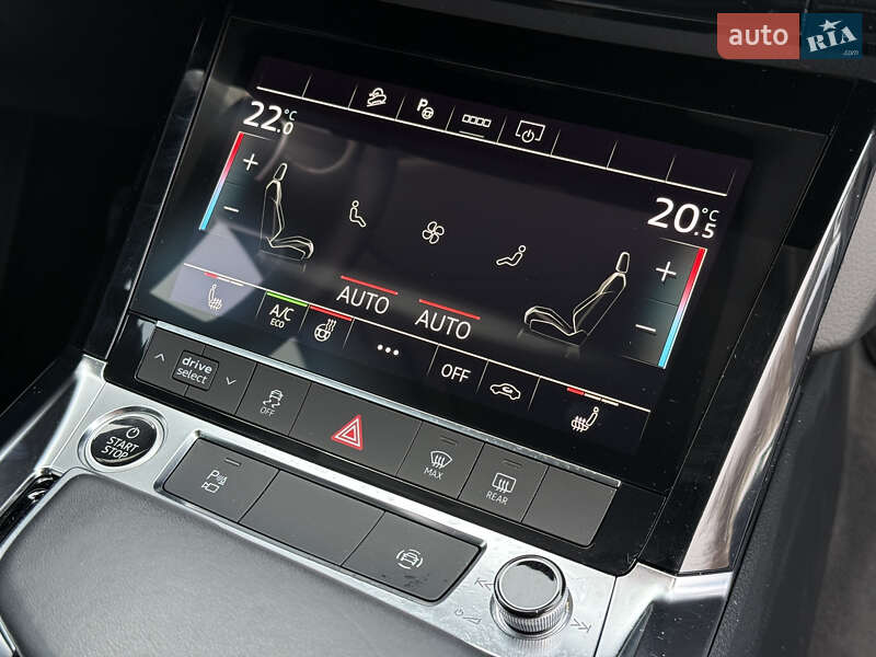 Внедорожник / Кроссовер Audi e-tron 2021 в Ровно