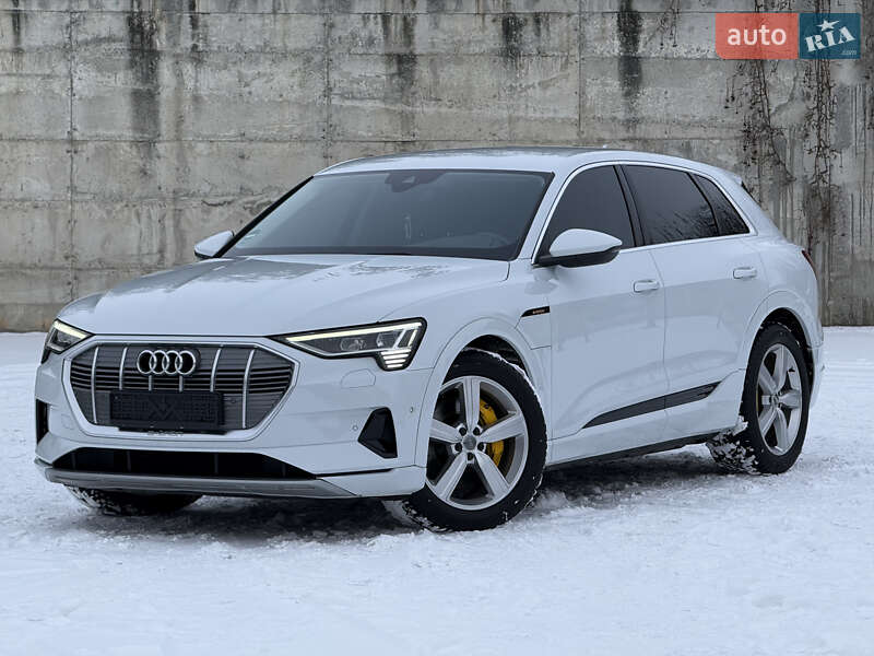 Внедорожник / Кроссовер Audi e-tron 2021 в Ровно