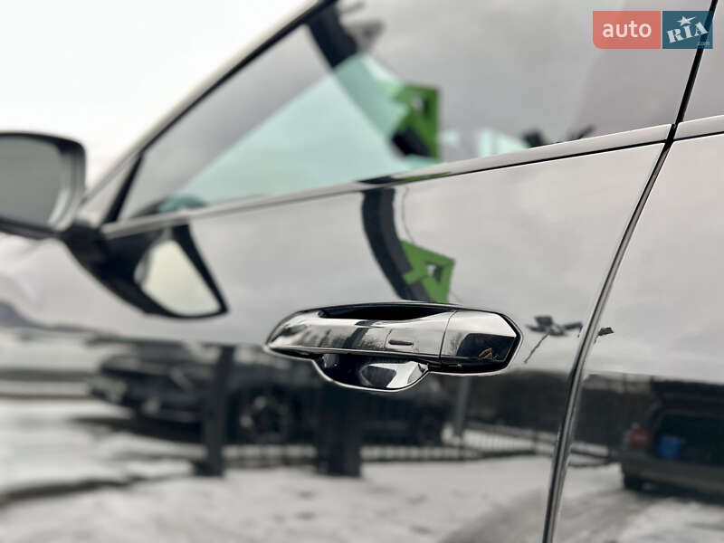 Внедорожник / Кроссовер Audi e-tron 2022 в Киеве