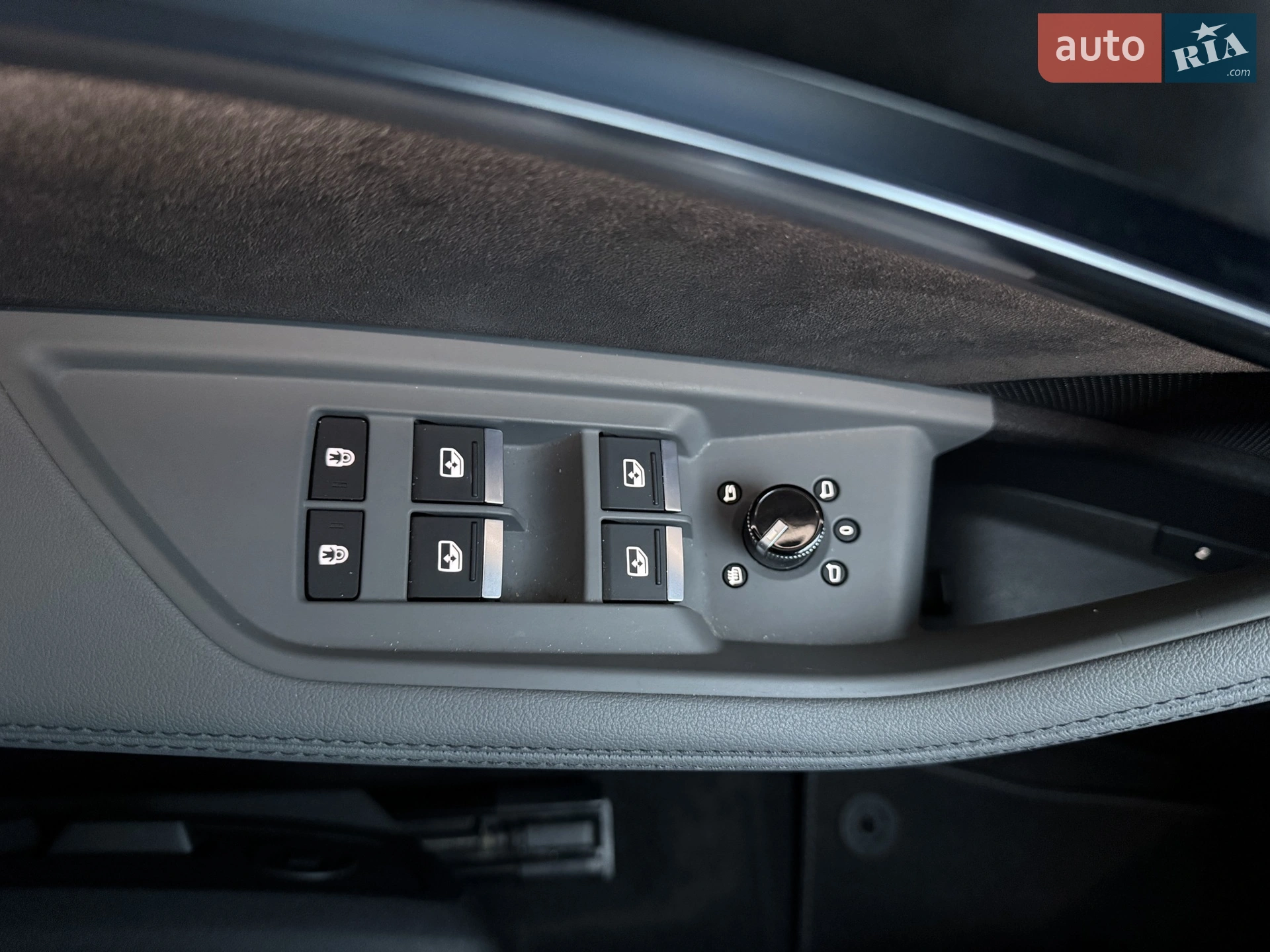 2021 Audi e-tron - мініатюра 25