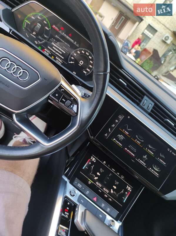 Позашляховик / Кросовер Audi e-tron 2021 в Вінниці фото 7 Позашляховик / Кросовер Audi e-tron 2021 в Вінниці