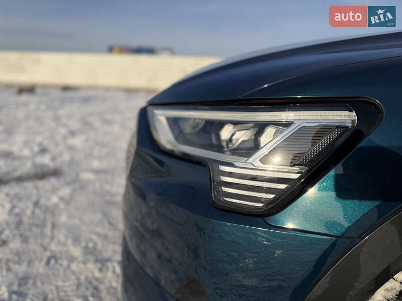 Внедорожник / Кроссовер Audi e-tron 2019 в Львове