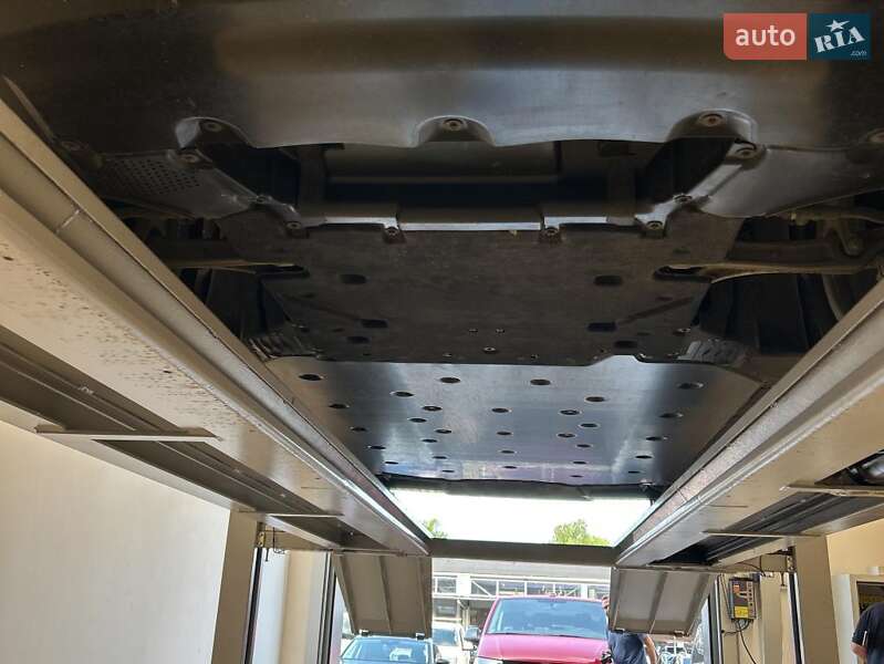 Внедорожник / Кроссовер Audi e-tron 2022 в Киеве фото 10 Внедорожник / Кроссовер Audi e-tron 2022 в Киеве