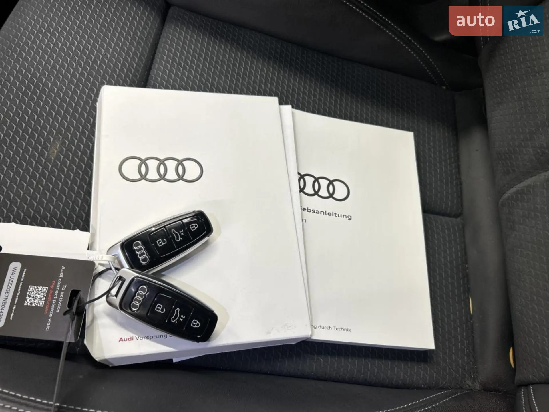 2022 Audi e-tron - мініатюра 12