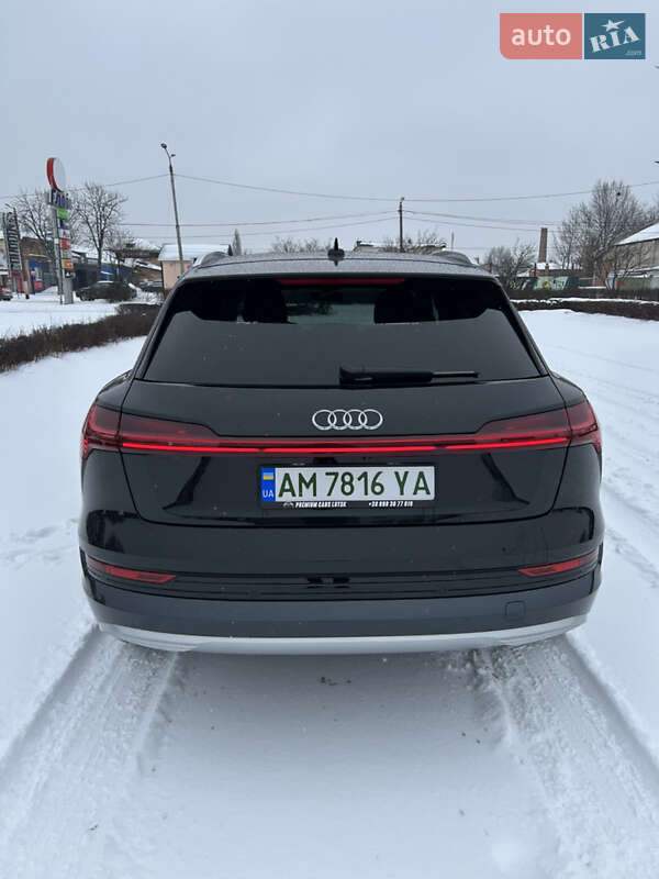 Внедорожник / Кроссовер Audi e-tron 2023 в Житомире