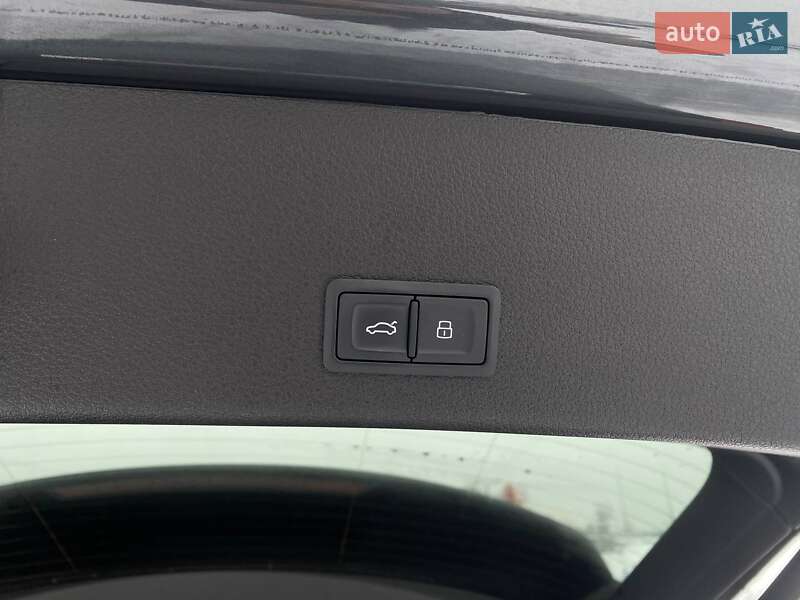 Позашляховик / Кросовер Audi e-tron 2020 в Львові фото 30 Позашляховик / Кросовер Audi e-tron 2020 в Львові