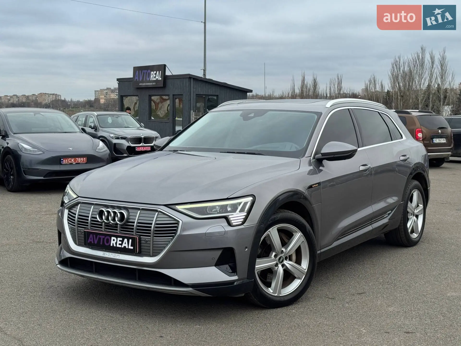 2021 Audi e-tron - мініатюра 8