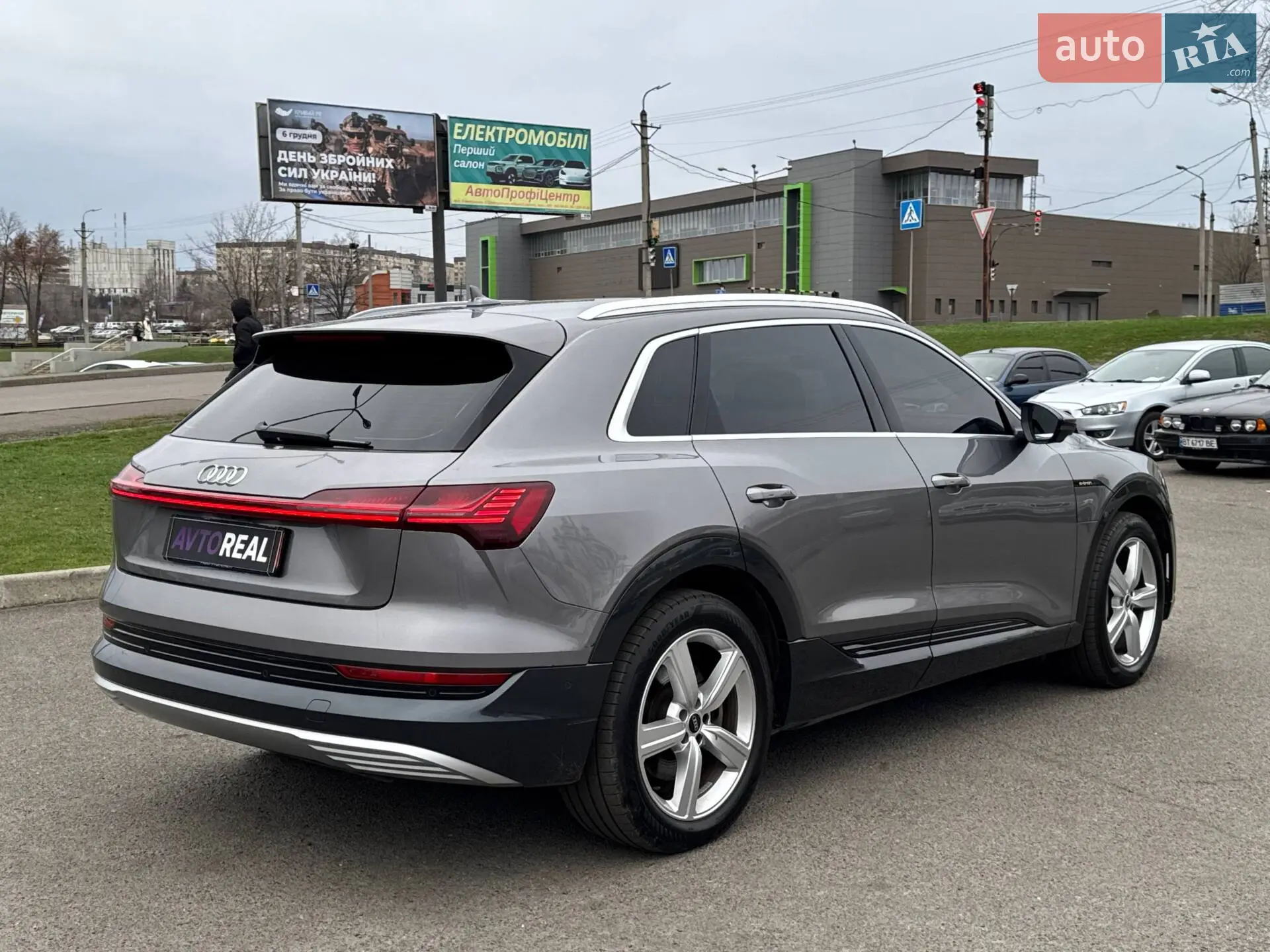 2021 Audi e-tron - мініатюра 18
