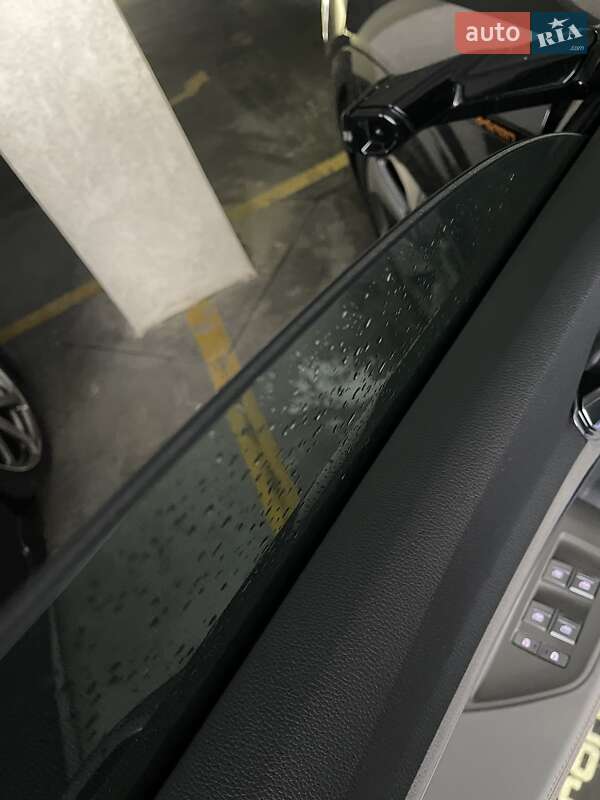 Внедорожник / Кроссовер Audi e-tron 2022 в Киеве