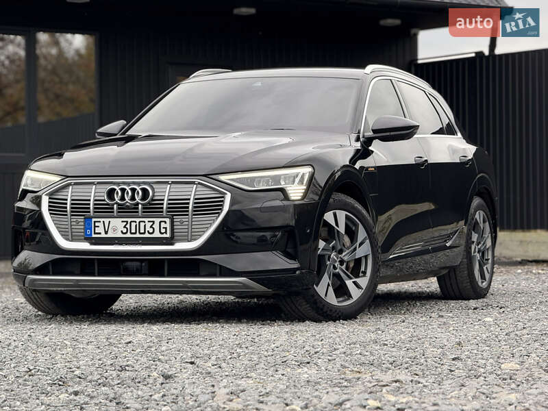 Audi e-tron 2019